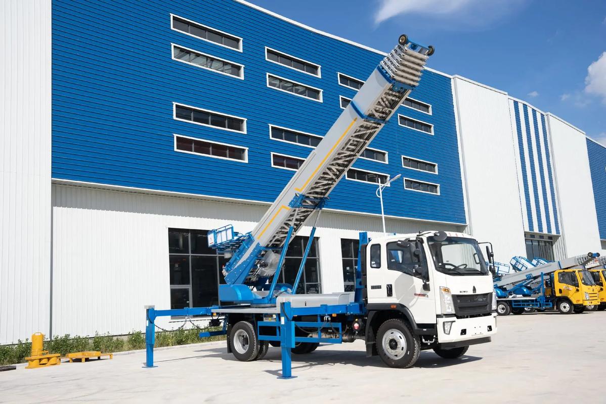 新密小型云梯车上料车租赁多少钱