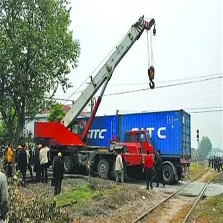 新密如何快速找到附近的吊车救援公司