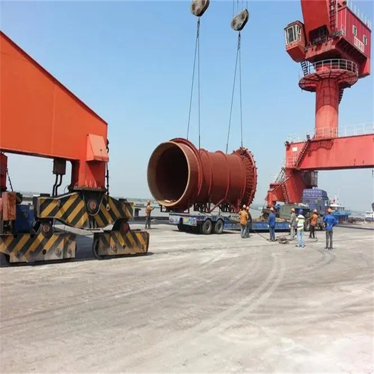 新密230吨折臂吊车出租电话